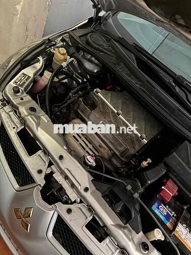 Mitsubishi Grandis 7 chỗ Số tự động Bạc