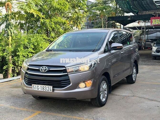 Toyota Innova 2.0E 2018MT CHUẨN KM RẤT ĐẸP