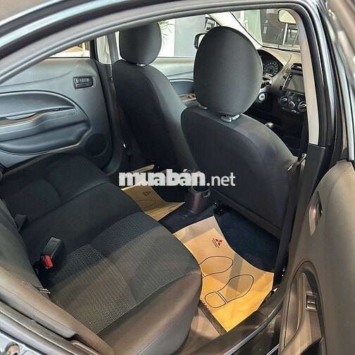 Mitsubishi Xpander Attrage MT 2024 Xám 305 Triệu