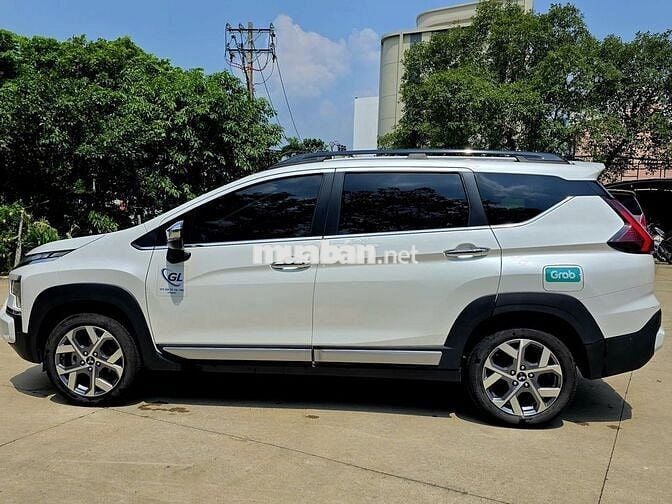 Xpander Cross 2025 35.000km (giá còn thương lượng)