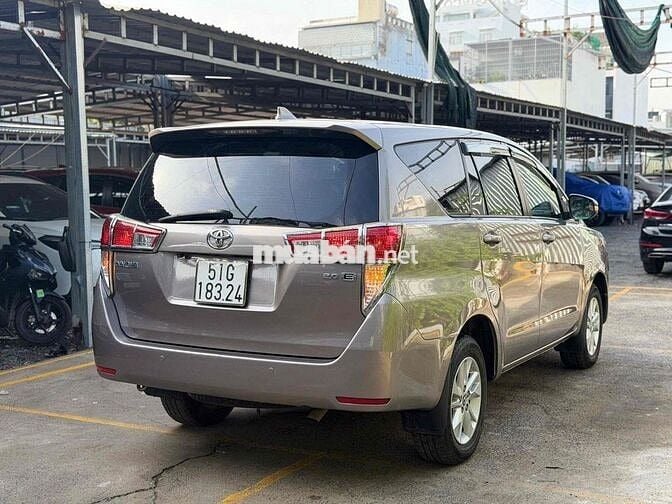 Toyota Innova 2.0E 2018MT CHUẨN KM RẤT ĐẸP