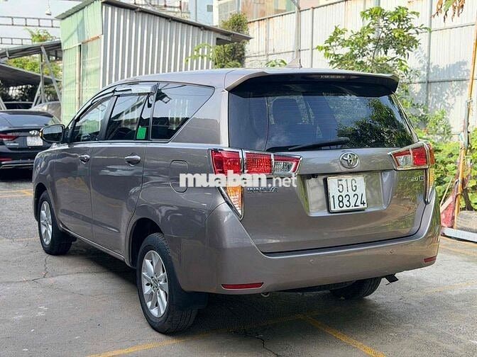 Toyota Innova 2.0E 2018MT CHUẨN KM RẤT ĐẸP