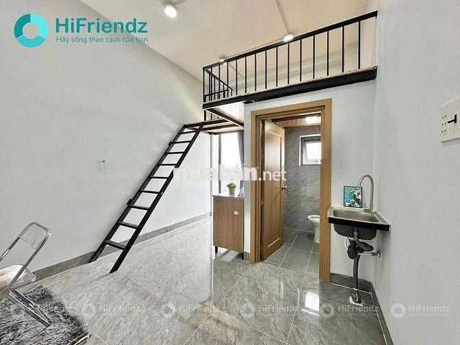 CHO THUÊ CHDV BAN CÔNG NGAY HOÀNG DIỆU 2,ĐHHUB, NGÃ TƯ THỦ ĐỨC MỚI XÂY