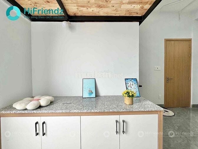 CHO THUÊ CHDV BAN CÔNG NGAY HOÀNG DIỆU 2,ĐHHUB, NGÃ TƯ THỦ ĐỨC MỚI XÂY