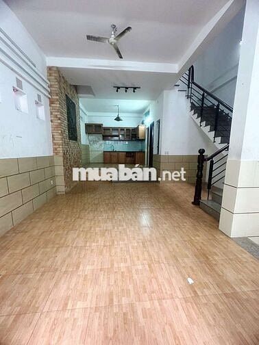 Nhà thuê Gò Dầu. Quận Tân Phú (3pn, 4wc) hẻm xe hơi. Dtsd 252m2