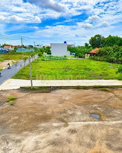 ĐẤT NỀN THỔ CƯ NGAY TRUNG TÂM THỊ TRẤN CẦN ĐƯỚC – GIÁ CHỈ 750 TRIỆU