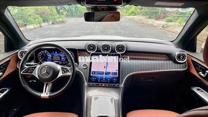 Mercedes-Benz GLC200 4Matic 2023 Trắng 20.000 km