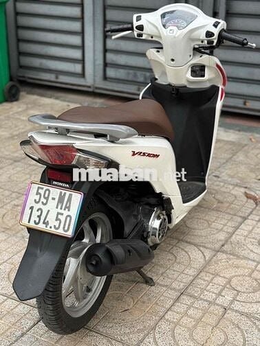 Honda Vision Trắng biển tp chính chủ