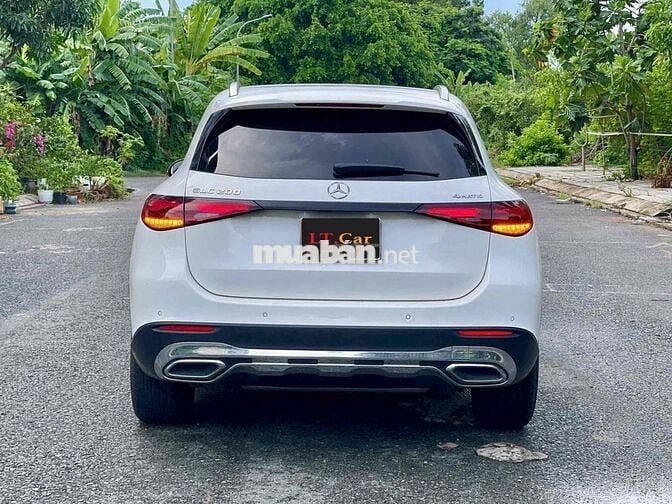 Mercedes-Benz GLC200 4Matic 2023 Trắng 20.000 km