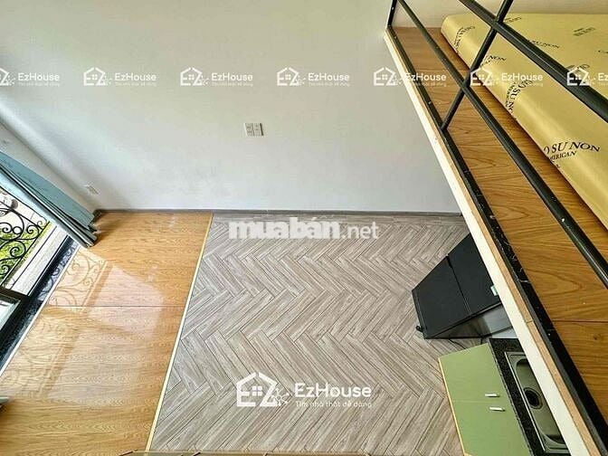 Duplex Ban Công full nt Nguyễn Oanh