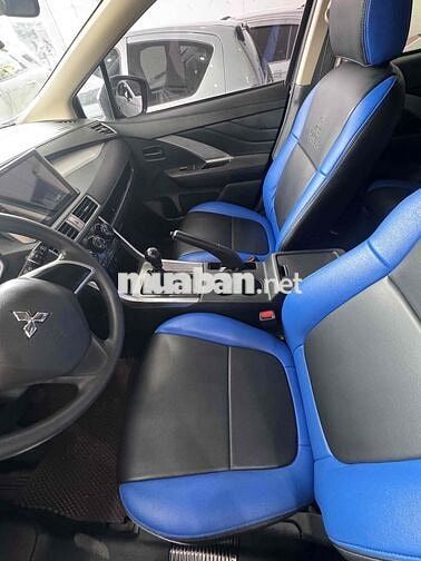 Mitsubishi Xpander 7 chỗ Xăng màu Đen