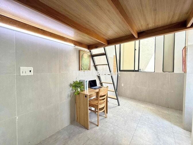 DUPLEX CỬA SỔ THOÁNG FULL NỘI THẤT, THANG MÁY NGAY DƯƠNG QUẢNG HÀM