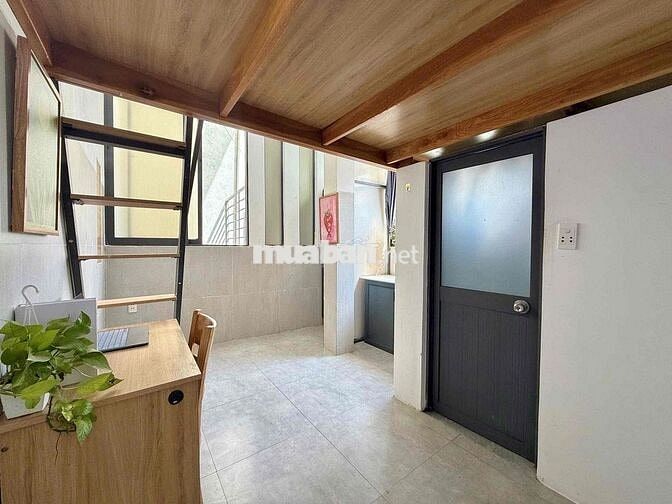 DUPLEX CỬA SỔ THOÁNG FULL NỘI THẤT, THANG MÁY NGAY DƯƠNG QUẢNG HÀM