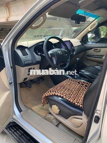 Toyota Fortuner 2015 Dầu sàn zin