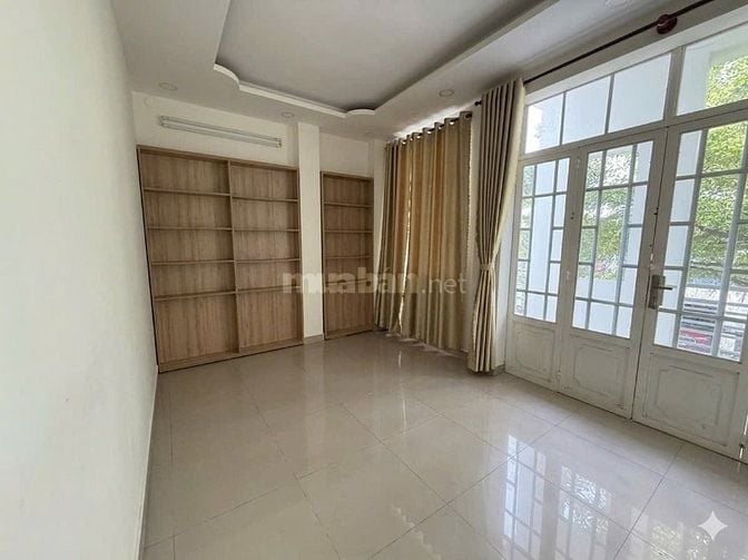 Cho thuê nhà nguyên căn mặt tiền Võ Thị Nhờ Huỳnh Tấn Phát Q7
