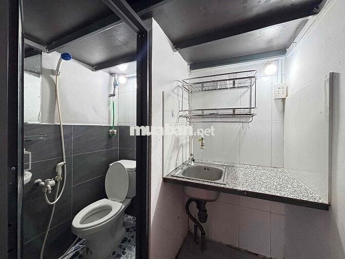 sẵn trọ giá rẻ ngay đường tân kỳ tân quý sẵn quạt , kệ bếp