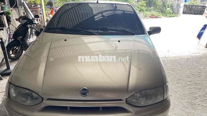 Fiat Siena Sedan Vàng cát 5 chỗ