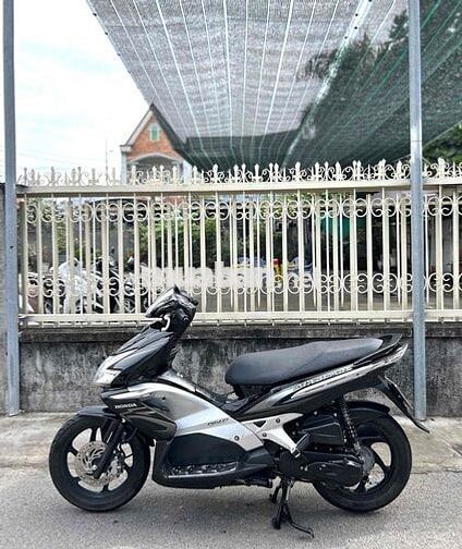 Honda Air Blade Fi 2011 Đen bạc