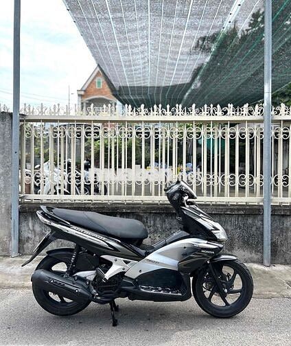 Honda Air Blade Fi 2011 Đen bạc