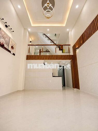 BÁN NHÀ 40M2 ,SÁT VẠN PHÚC CITY , SỔ RIÊNG CHỈ HƠN 4 TỶ NHÀ MỚI