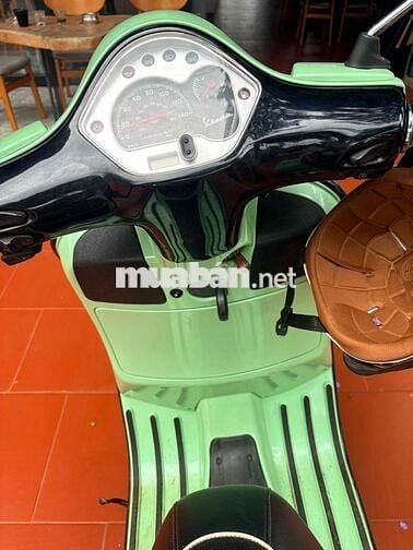 Piaggio Vespa GTS 125cc 2013 Xanh lá