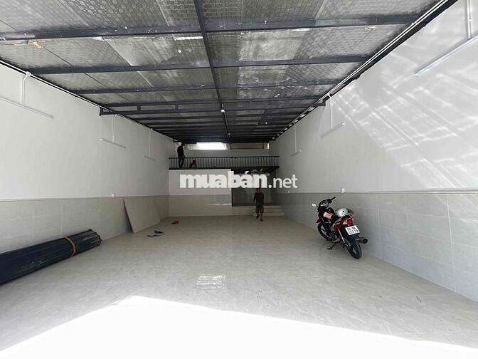 Cho Thuê Mặt Bằng/Kho 120m² MT Phạm Hữu Lầu -kế Nguyễn Hữu Thọ, Nhà Bè