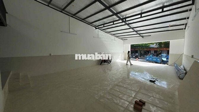 Cho Thuê Mặt Bằng/Kho 120m² MT Phạm Hữu Lầu -kế Nguyễn Hữu Thọ, Nhà Bè