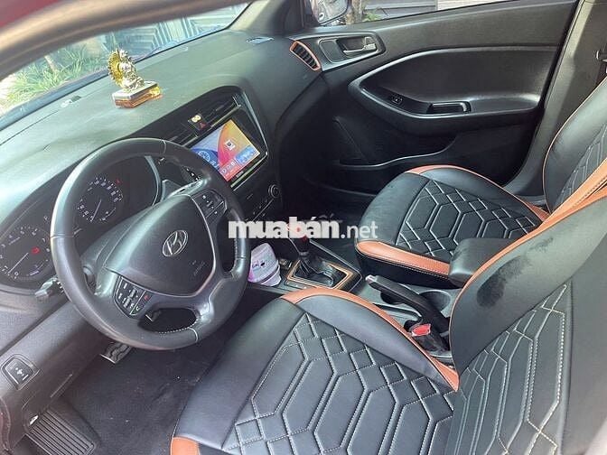 Hyundai i20 Active 2016 Xăng Tự động Đỏ