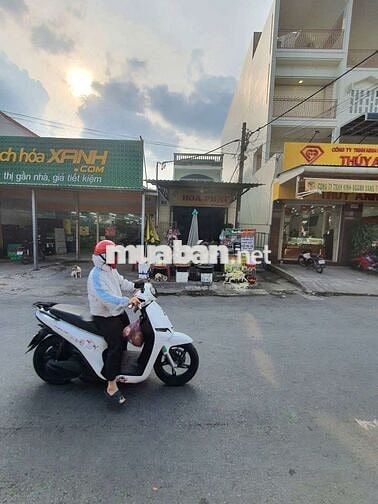 Cho Thuê Nguyên Căn Mặt Tiền Trịnh Như Khuê (4x15m)