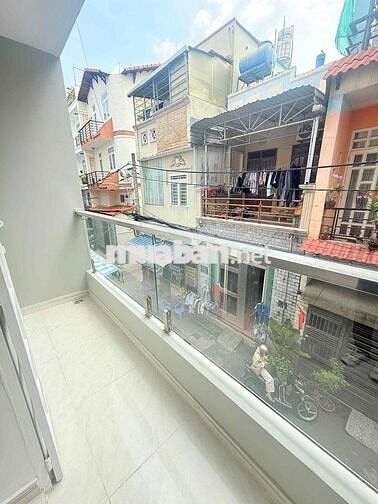 Hạ Giá 400tr Bán Gấp HXH Lê Trọng Tân 3 Lầu 4PN 3WC DTSD 134m