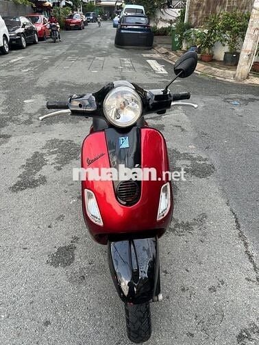 Piaggio Vespa LX 125ie Đỏ đen