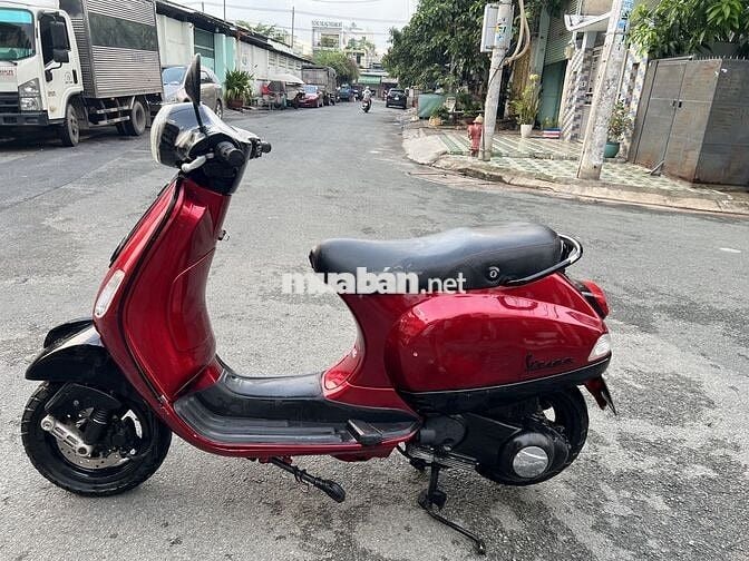 Piaggio Vespa LX 125ie Đỏ đen