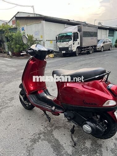 Piaggio Vespa LX 125ie Đỏ đen