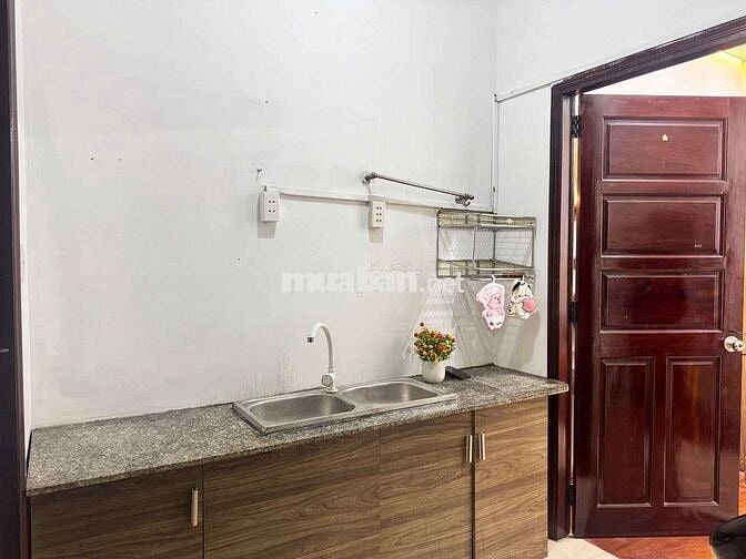 Phòng studio full nội thất mới cực đẹp ngay Lotte Cộng Hòa 