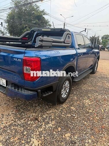 Ford Ranger XLS 2023 Tự động Xanh 80000 km siêuđep