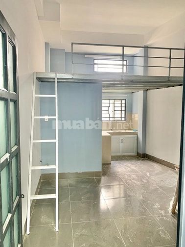 Cho thuê phòng 34m2 có gác, bếp, WC đẹp đường Nguyễn Bình