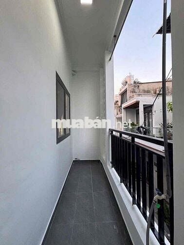 sau căn mặt tiền phan văn trị 4pn