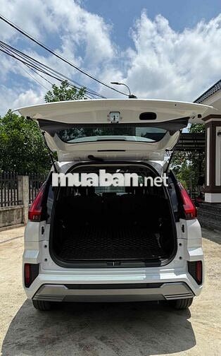 Mitsubishi Xpander Premium 2023 Trắng 23000 km
