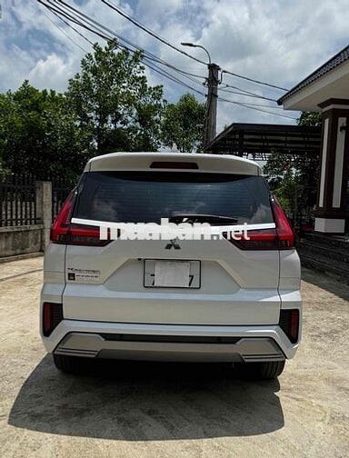Mitsubishi Xpander Premium 2023 Trắng 23000 km