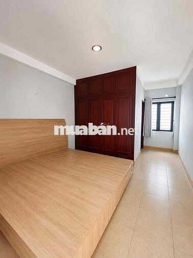 Bán nhà HXH Phan Văn Trị 4x17m, 5PN, 3lầu ST, giá 9,8 tỷ TL