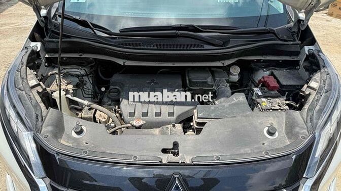 Mitsubishi Xpander Premium 2023 Trắng 23000 km