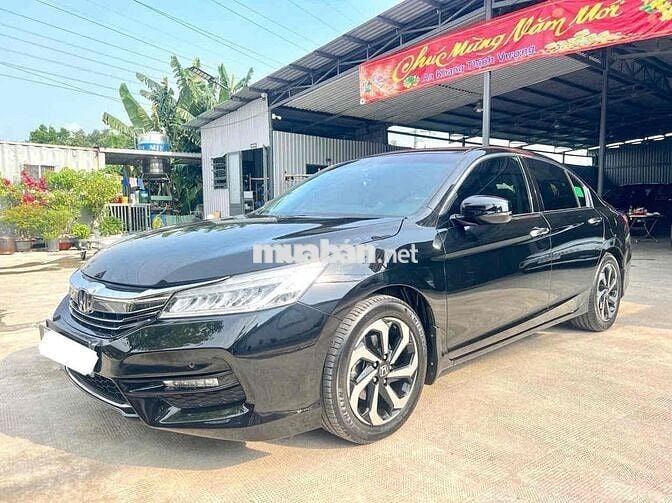 Honda Accord 2018 Thái Lan 79.000 km Đen