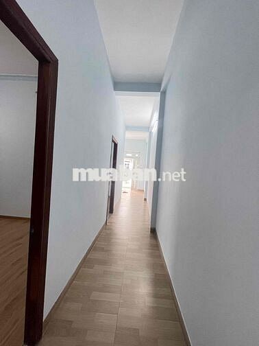 Chính chủ cần bán nhà  hẻm 805 đường Nguyễn Ái Quốc