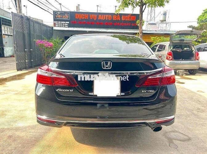 Honda Accord 2018 Thái Lan 79.000 km Đen
