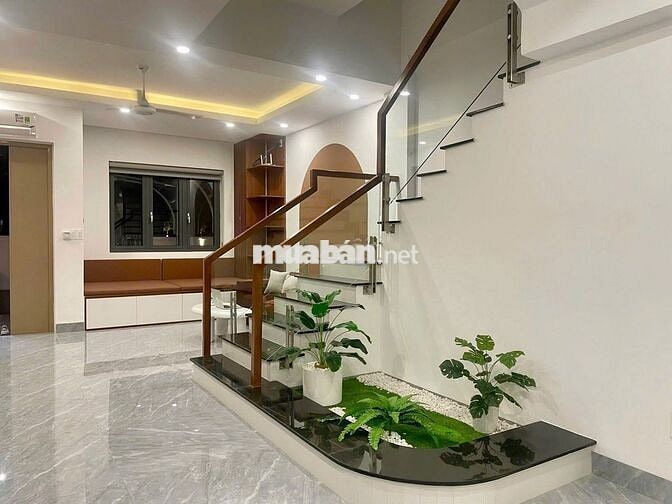 Cho thuê nhà Liên kế 3 tầng đầy đủ nội thất KĐT Sun Casa Central