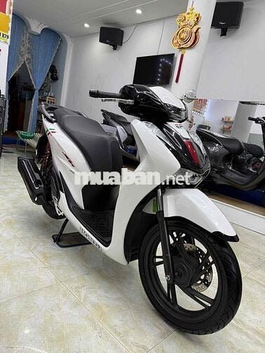 Honda SH 160 ABS 2024 Trắng