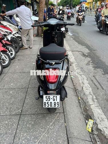 Piaggio Vespa Sprint 3V 2016 Đen Đã sử dụng