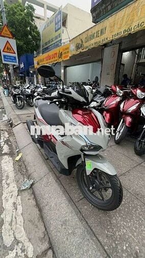 Honda Air Blade 160 ABS 2025 Xám đỏ Mới 99%