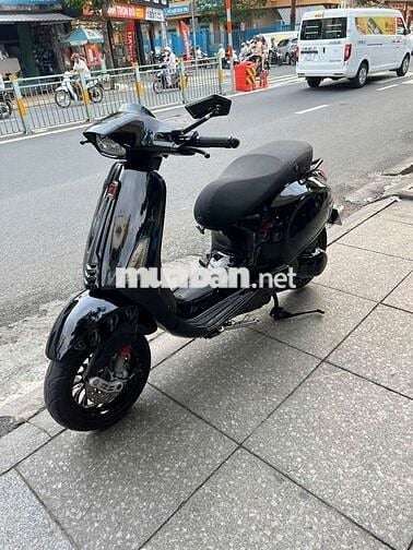 Piaggio Vespa Sprint 3V 2016 Đen Đã sử dụng