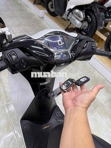 Honda SH 160 ABS 2024 Trắng